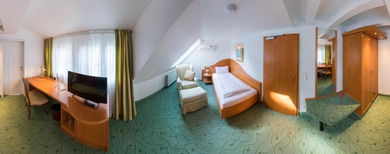 Hotel Villa im Park Düsseldorf Zimmer foto